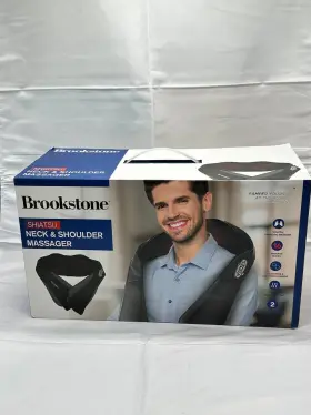 021331064301 SAKAR BROOKSTONE Shiatsu Neck Massager